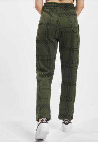 Regular Pantalon Thug Life en vert