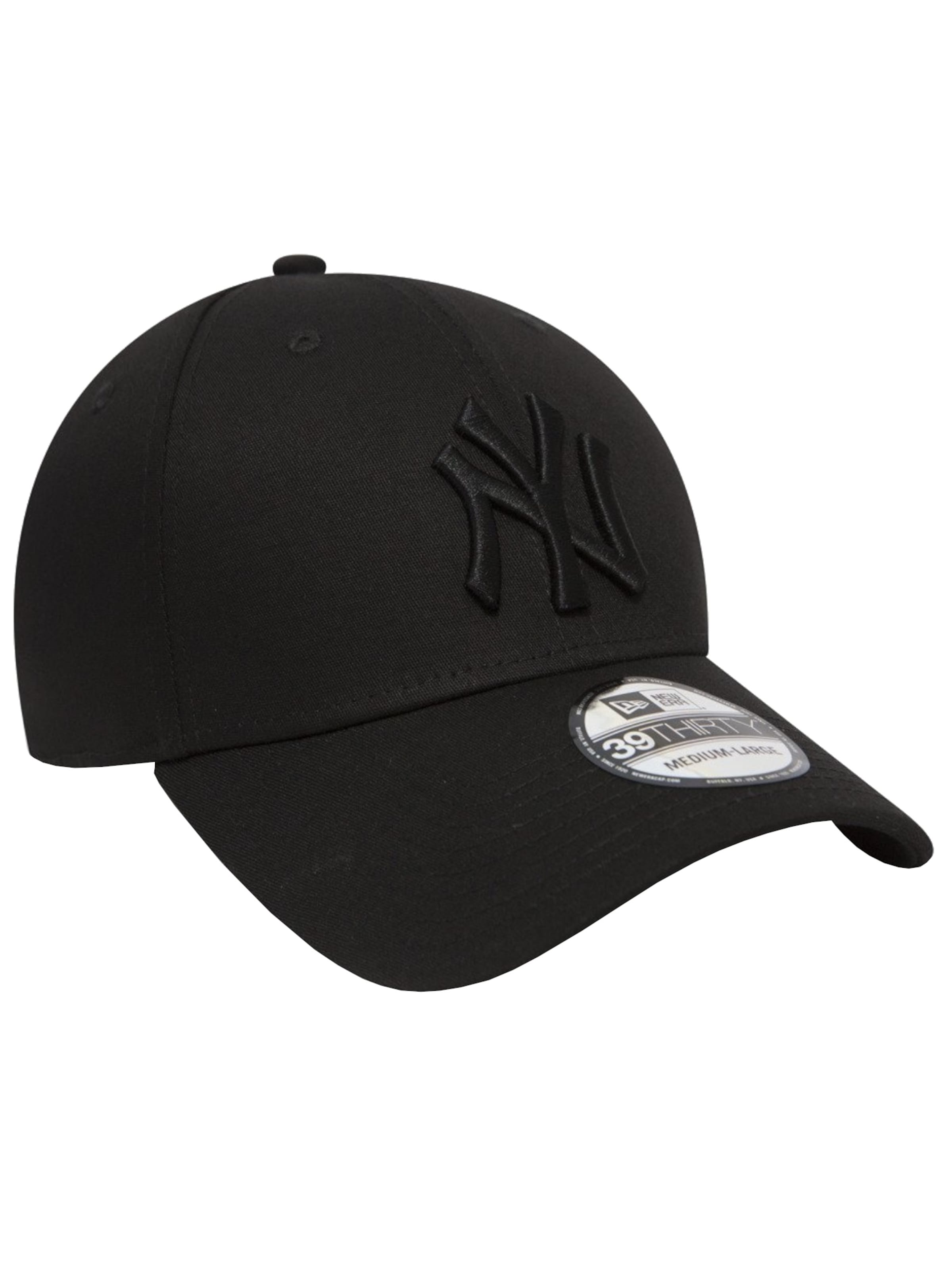 NEW ERA Cap 'New Era 39THIRTY Classic New York Yankees MLB' in Black