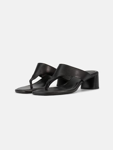 VAGABOND SHOEMAKERS T-Bar Sandals 'Evie' in Black