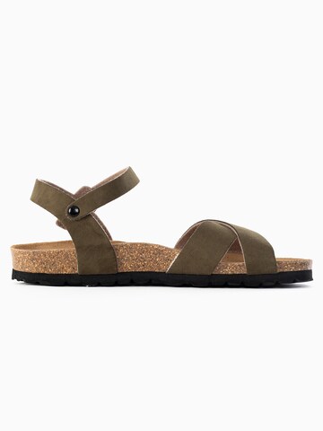 Bayton Strap sandal in Green