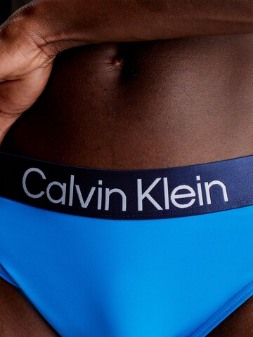 Calvin Klein Swimwear Badeshorts 'Steel' in Blau