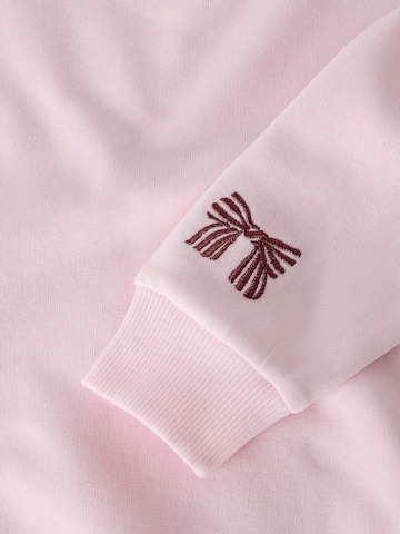 NAME IT Sweatshirt 'NMFOKALA' in Pink
