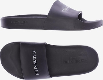 Calvin Klein Sandalen 37 in Schwarz: predná strana