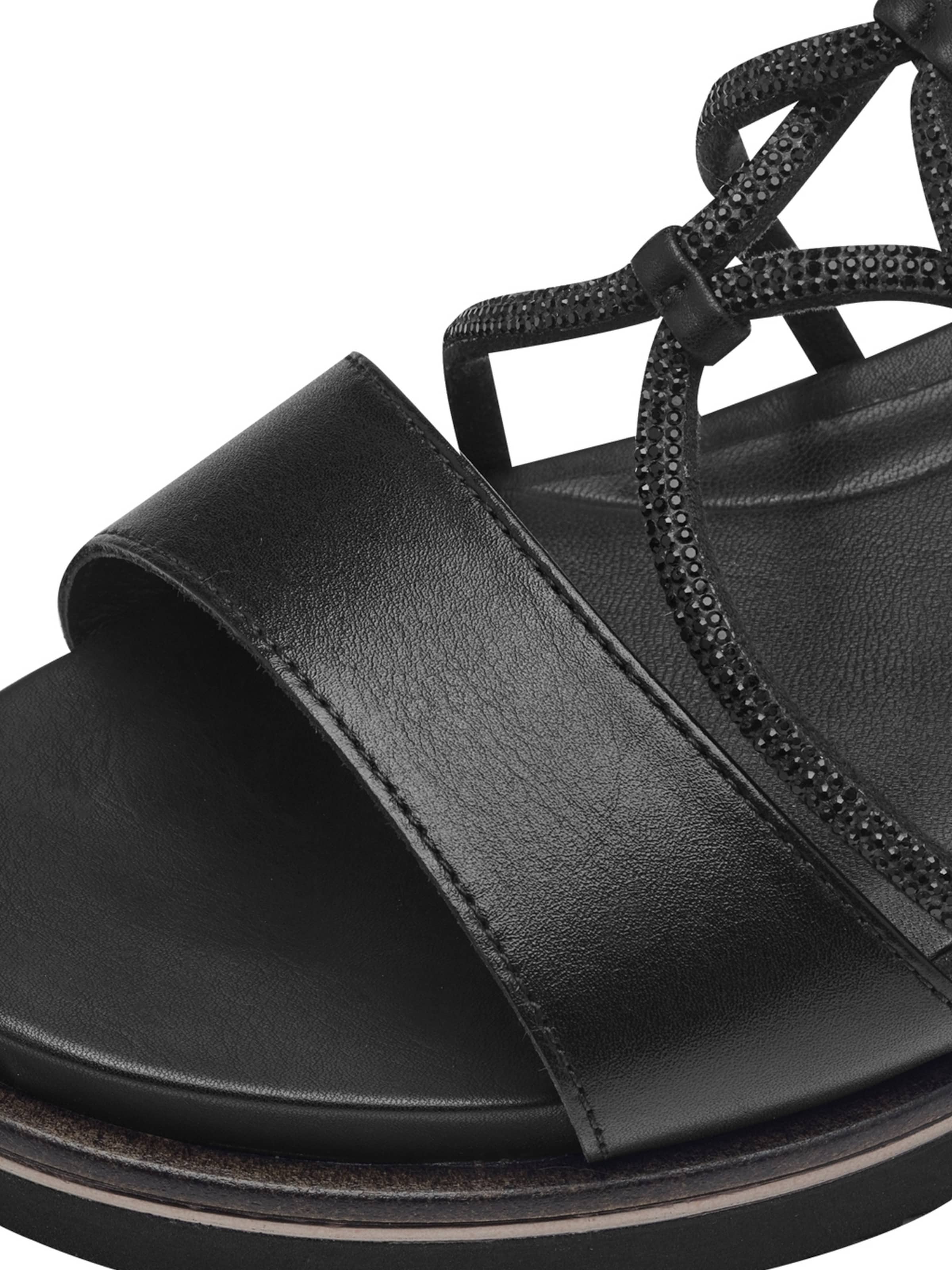 Tamaris Strap sandal in Black