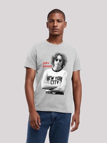 F4NT4STIC Shirt in Grijs: voorkant