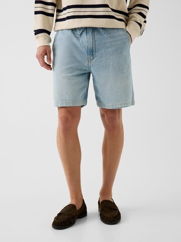 GUESS Loose fit Jeans in Blue: front