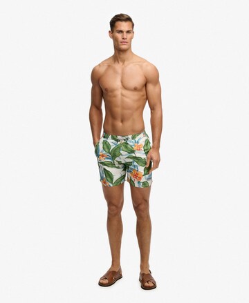 Shorts de bain Superdry & Co en blanc