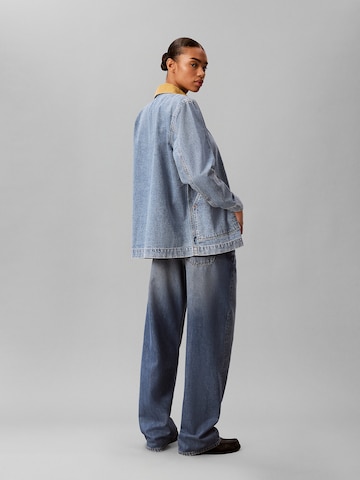 Calvin Klein Jeans Tussenjas in Blauw