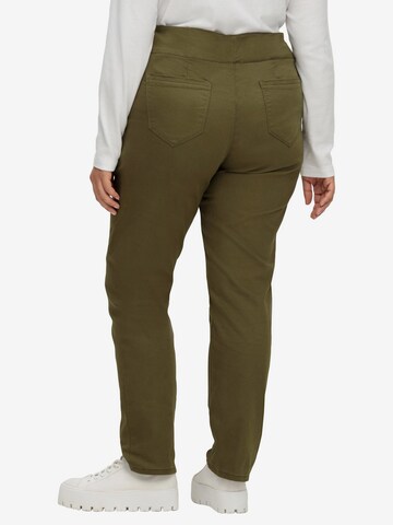 SHEEGO Regular Pants in Green