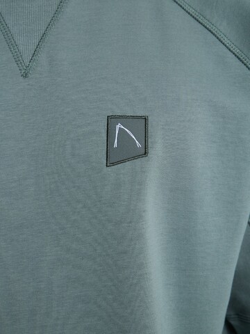 CHASIN' Shirt 'Pacer Scuba' in Groen