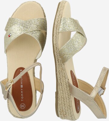 TOMMY HILFIGER Sandale in Gold