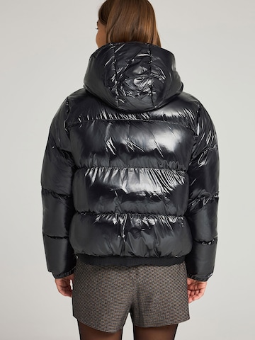 Funky Buddha Winterjacke in Schwarz