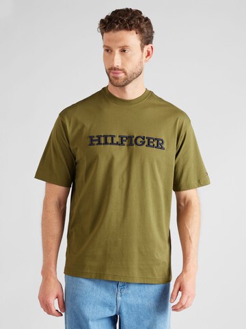TOMMY HILFIGER Тениска в зелено: отпред