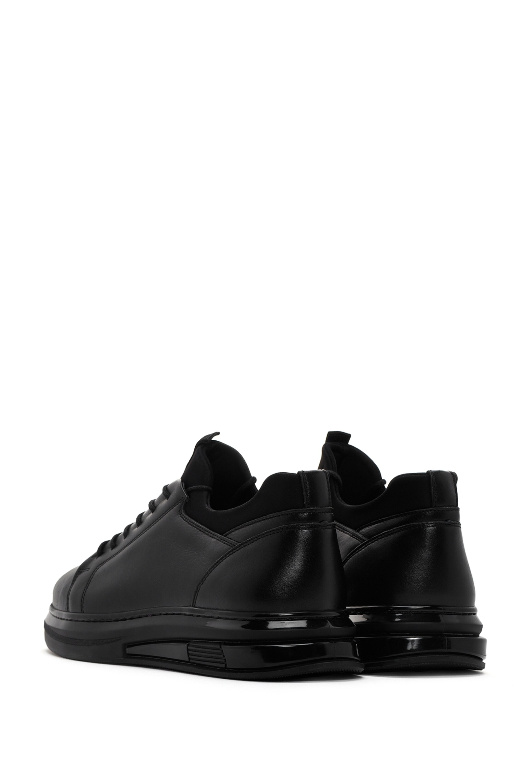 Derimod Lace-Up Shoes in Black
