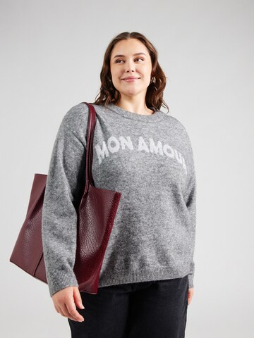Pulover 'VMCAMOREMIO' de la Vero Moda Curve pe gri: față