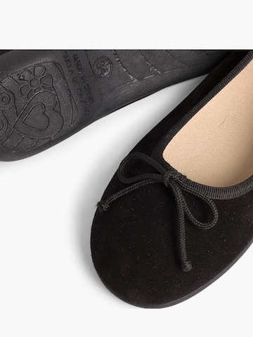 Ballerina di Pisamonas in nero