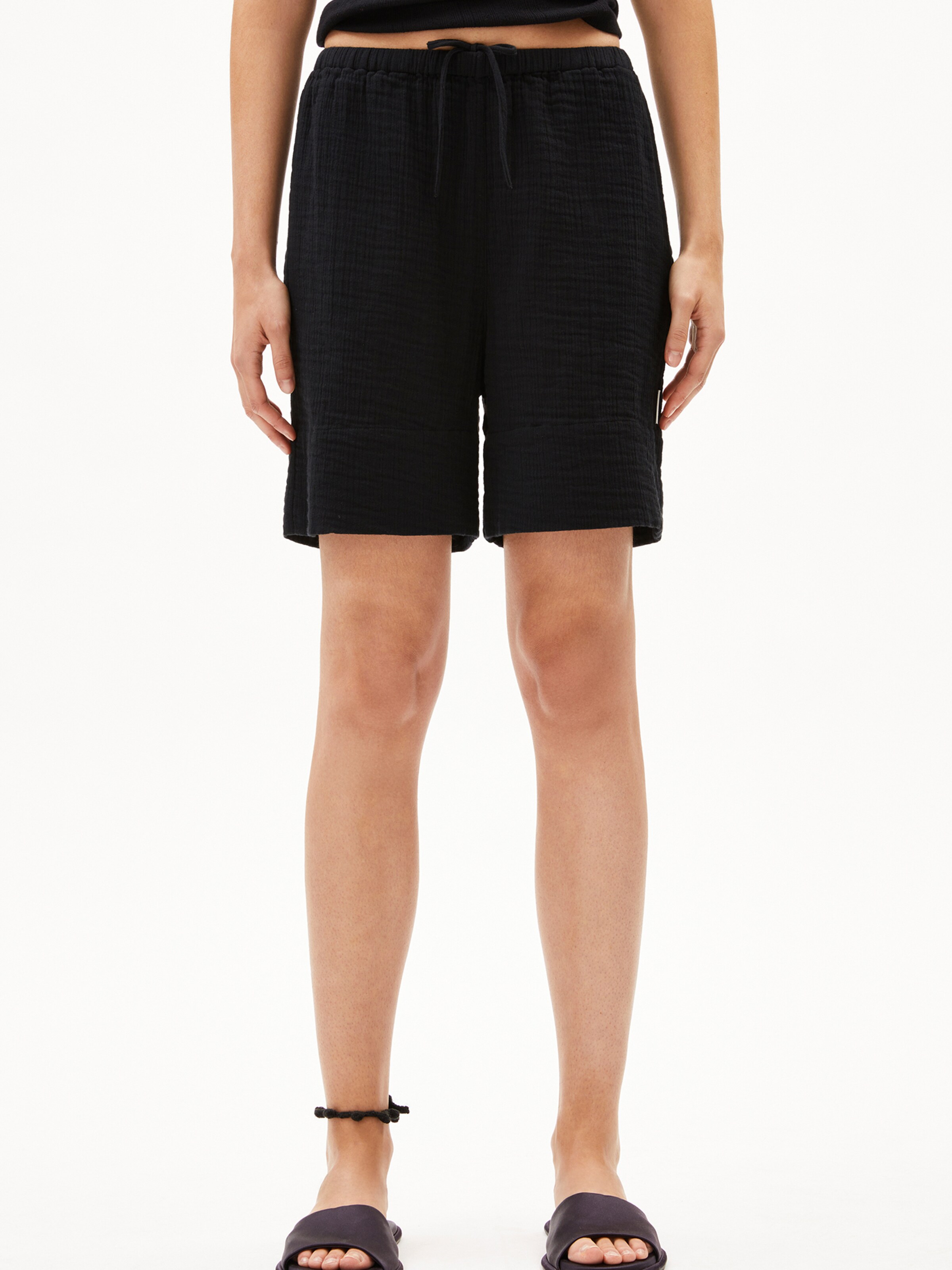 ARMEDANGELS Loose fit Pants in Black: front