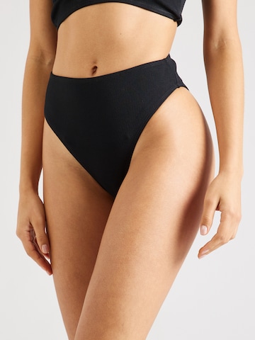 TOPSHOP Bikini Bottoms in Black: front