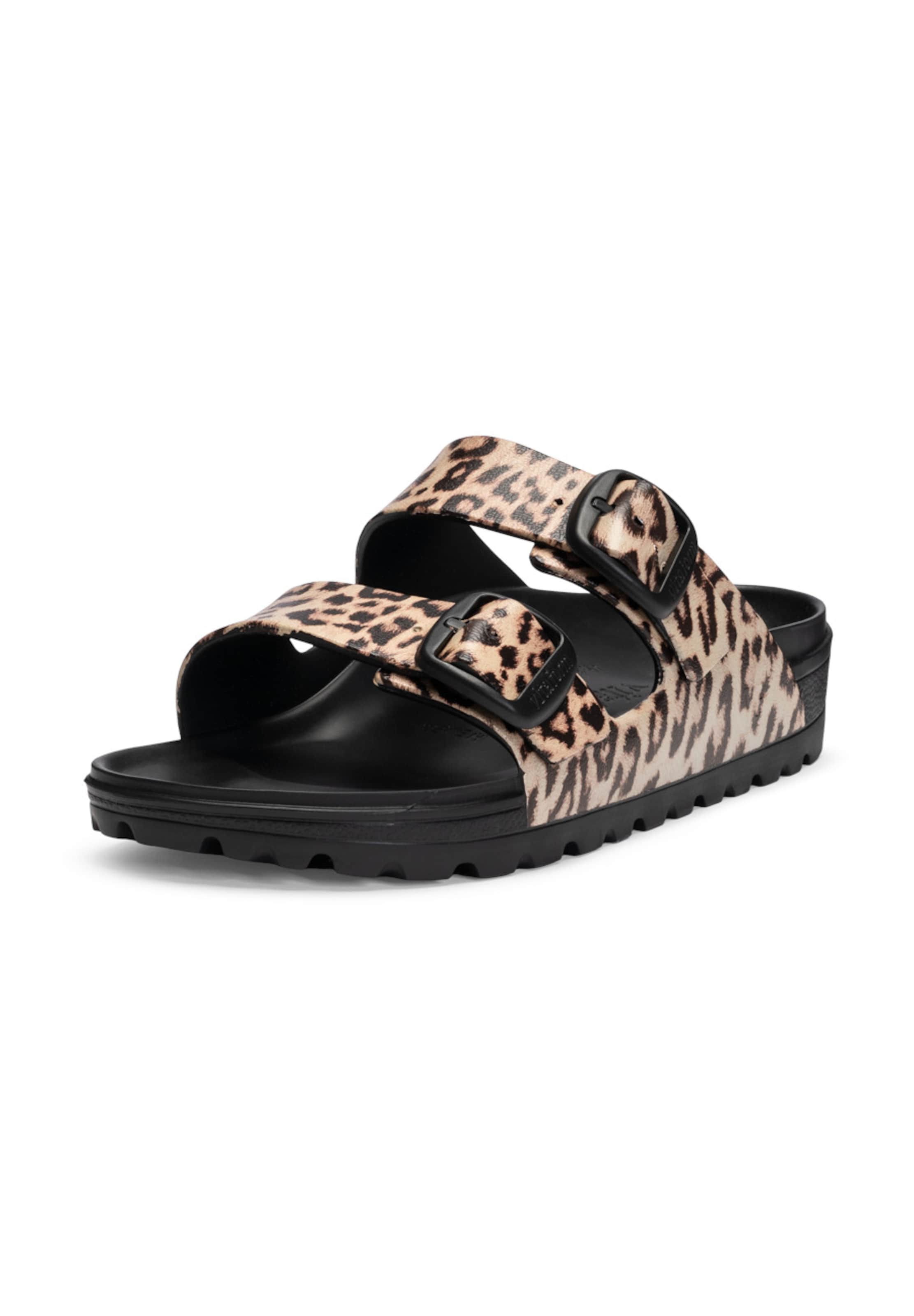 Zoccoletto di VITAFORM in marrone: frontale