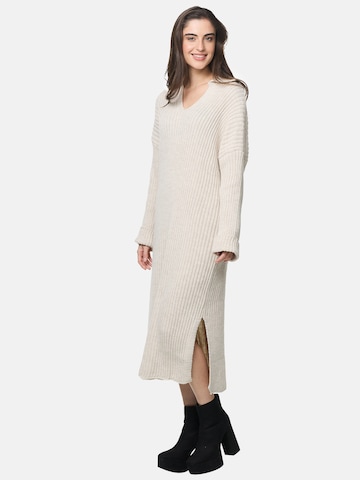 Robes en maille Elara en beige