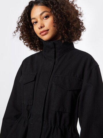 GAP Jacke in Schwarz