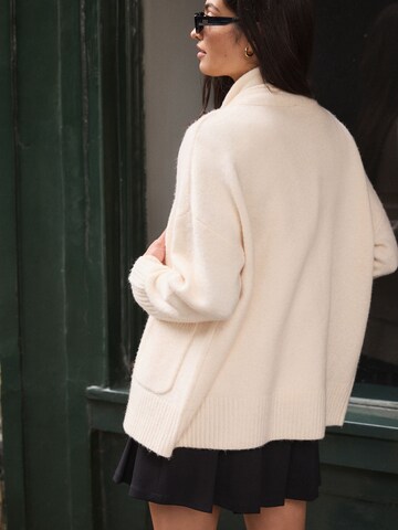Cardigan Next en blanc