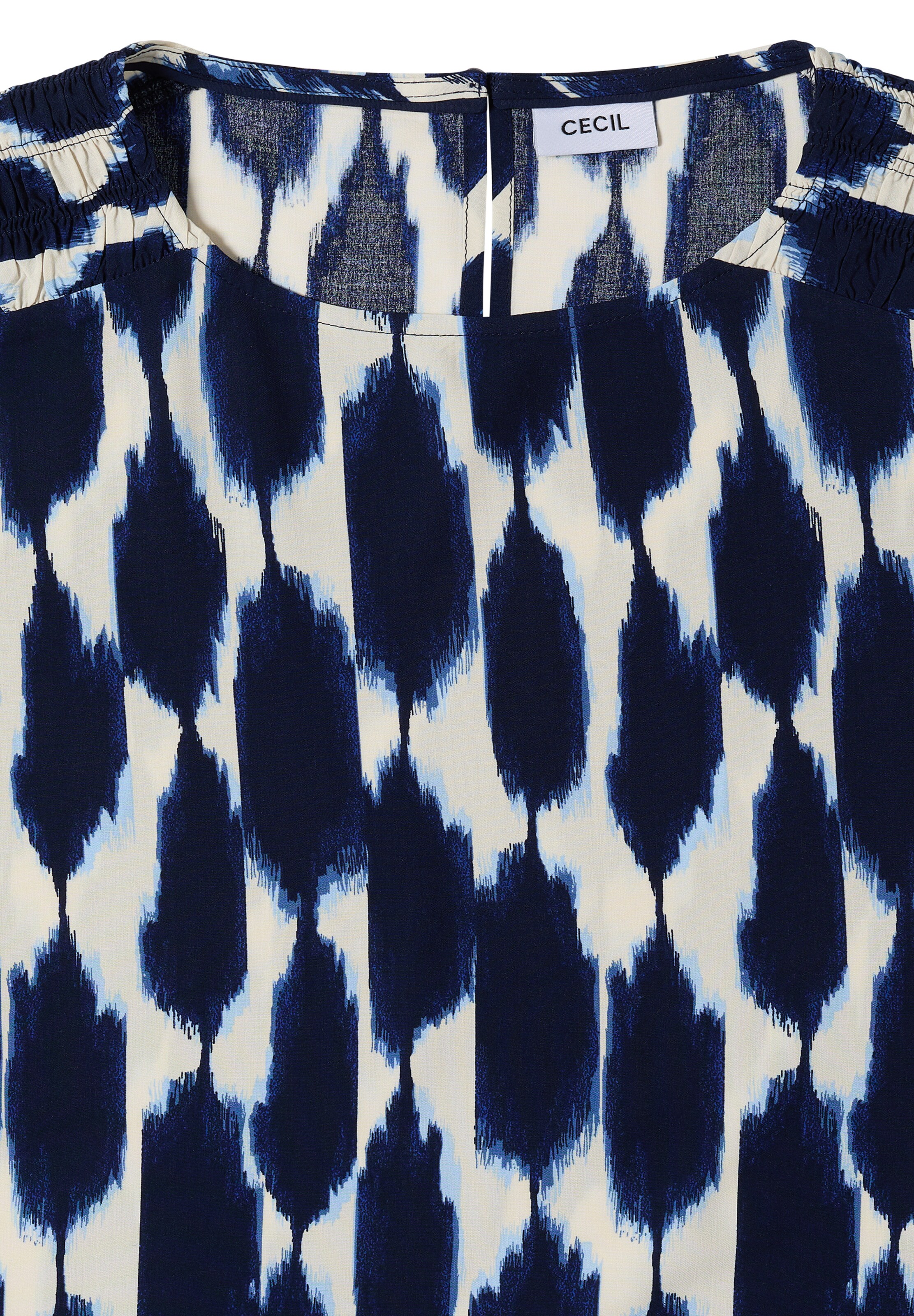 Rochie de la CECIL pe albastru