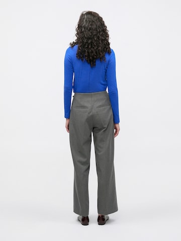 Wide leg Pantaloni con pieghe 'SLOANE' di Abercrombie & Fitch in grigio