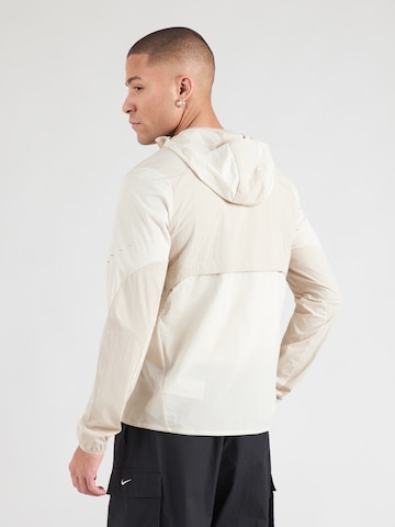 NIKE Træningsjakke 'NK' i beige