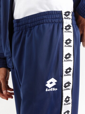 Costum de trening de la LOTTO pe albastru