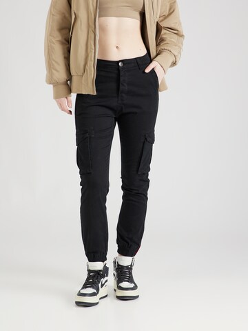 Effilé Pantalon cargo ALPHA INDUSTRIES en noir : devant