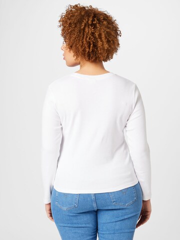 T-shirt 'PL Long Sleeve Baby Tee' Levi's® Plus en blanc