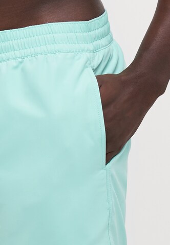 BILLABONG Badeshorts 'All Day' in Grün