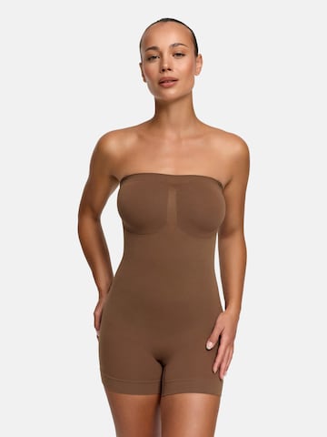 cfab (formerly creamy fabrics) - Body moldeador 'Trägerloser Bodysuit Sculpting Shapewear mit Shorts' en marrón: frente