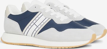 Tommy Jeans Sneakers 'Essential' in Blue