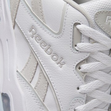 Reebok Sportschuh in Weiß