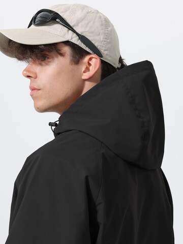 Youthup Outdoor jacket in Black