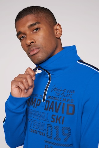 CAMP DAVID Sweatshirt in Blau