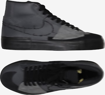 Nike SB Sneaker 43 in Grau: Vorderseite