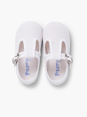 Pisamonas First-Step Shoes in White