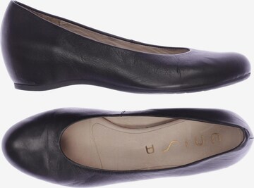 UNISA Flats & Loafers in 38 in Black: front