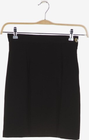 Malvin Skirt in M in Black: front