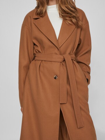 VILA Between-seasons coat 'POKO' in Brown