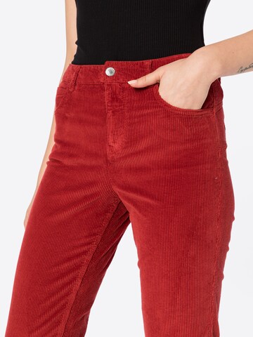 UNITED COLORS OF BENETTON Slimfit Broek in Rood