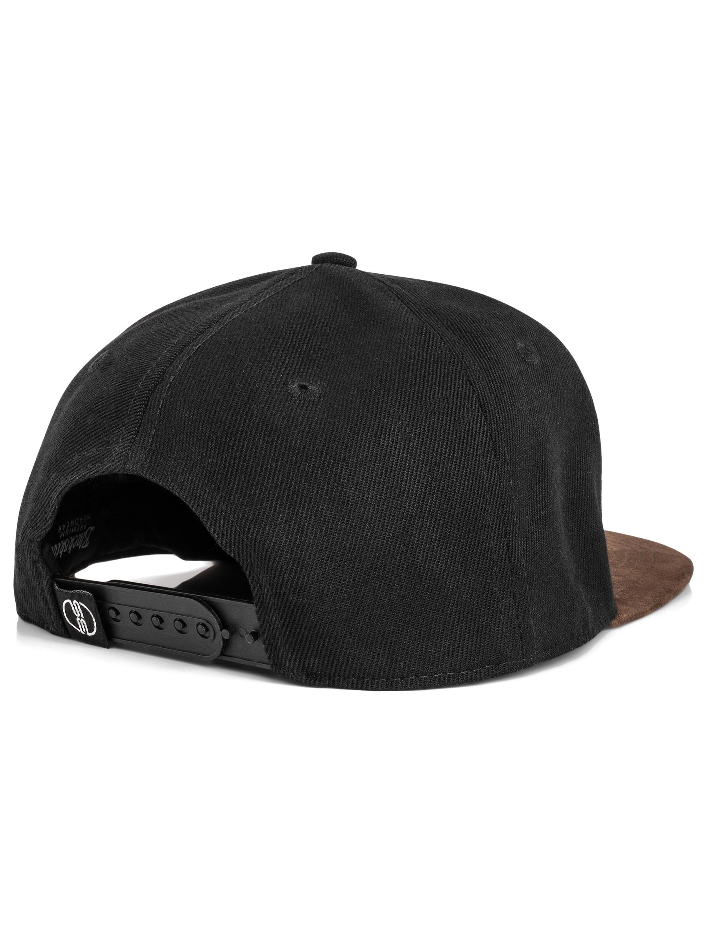 Blackskies Cap 'Port Moody' in Black