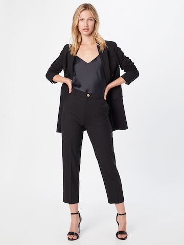 Club Monaco - regular Pantalón de pinzas 'BORREM' en negro