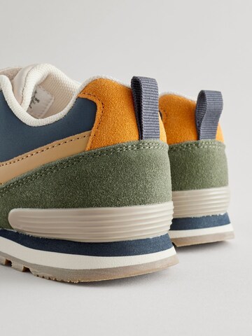 Baskets Next en beige