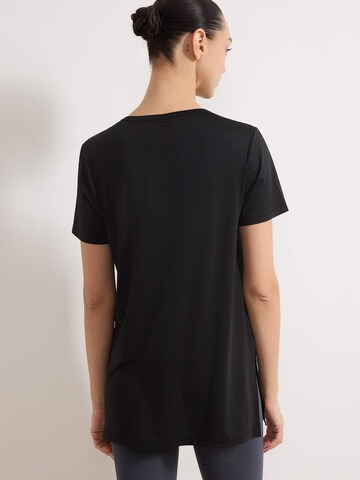 Trendyol - Camiseta en negro
