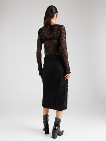 Dorothy Perkins Skirt in Black