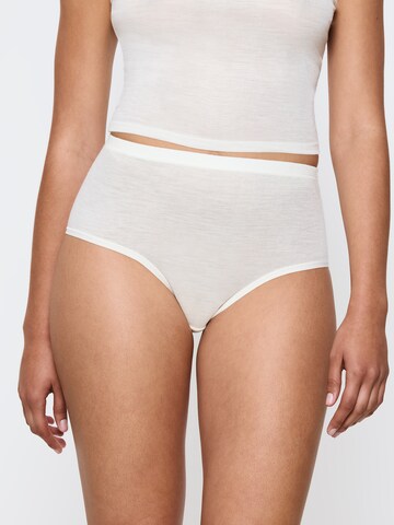 TRIUMPH Maxislip ' Beauty Layers ' in Weiß: Vorderseite